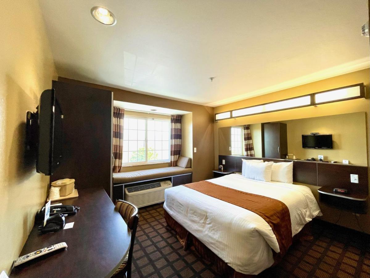 Microtel Inn & Suites By Wyndham Wheeler Ridge Exterior foto
